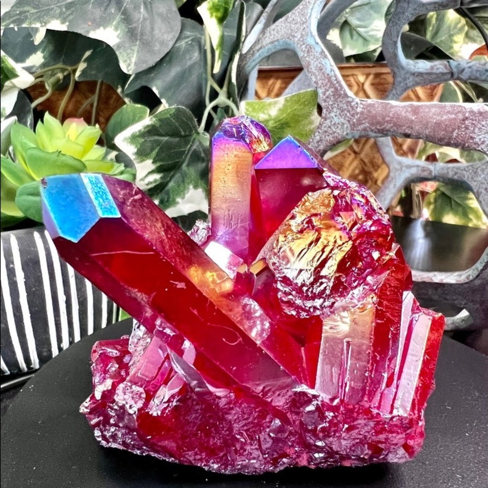 Red Aura Quartz Crystal Cluster, Raw Crystal Cluster, Quartz Cluster, 286g